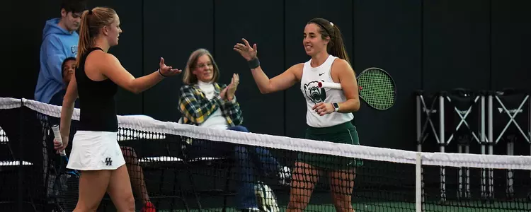 Paula Barañano vs. UH