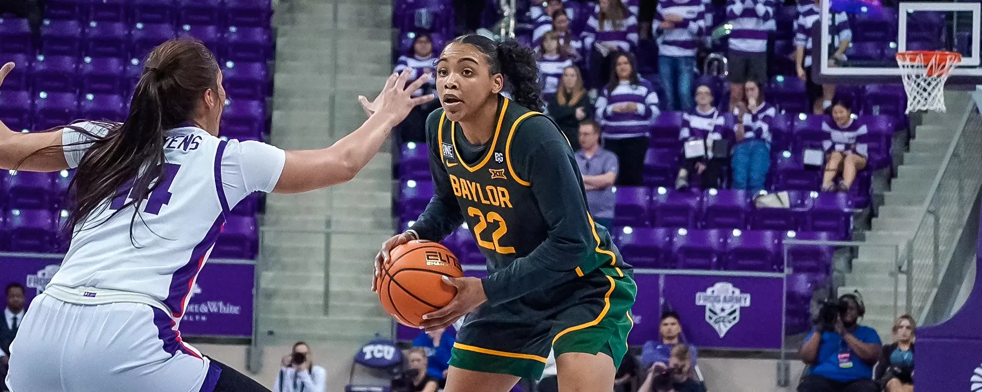 Bella Fontleroy on offense against TCU