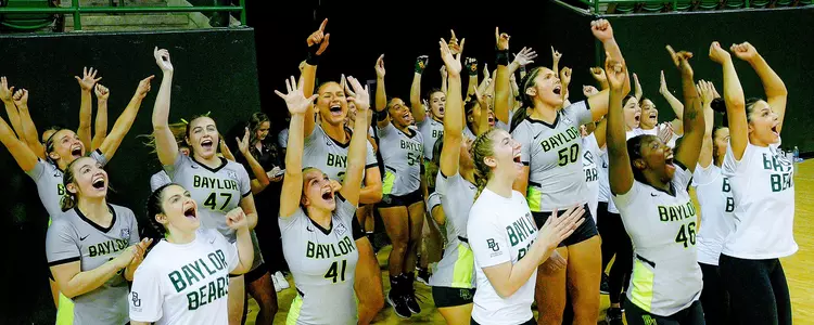 The Baylor A&T team celebrates after Pyramid against Quinnipiac