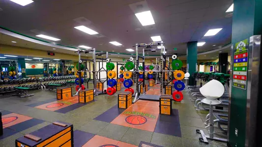 Gray's Gym & Strength Center