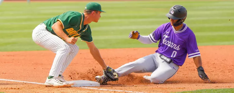 Jack Johnson applies a tag on against Tarleton 2023