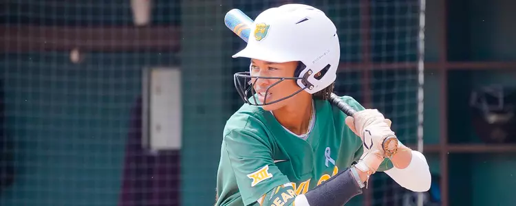 McKenzie Wilson at bat against Texas State