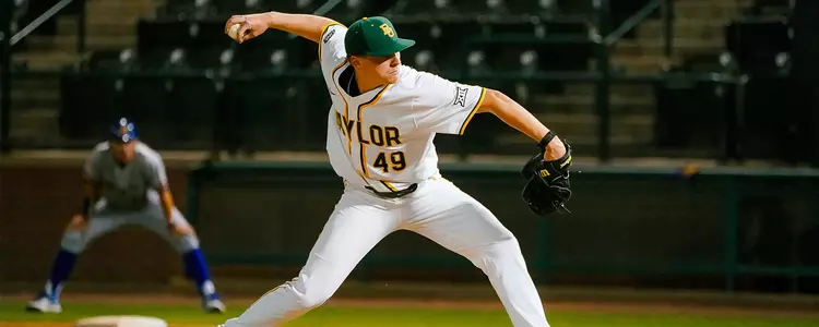 Grant Golomb pitching against CSU Bakersfield 2023