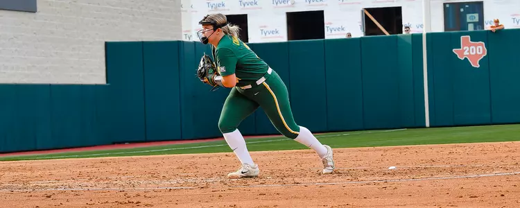 RyLee Crandall pitching against Texas
