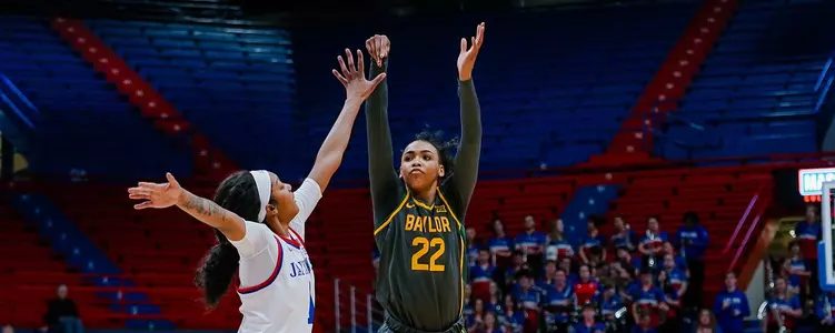 Bella Fontleroy shoots the three against Kansas