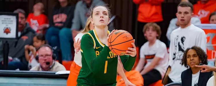Denae Fritz shoots against OSU