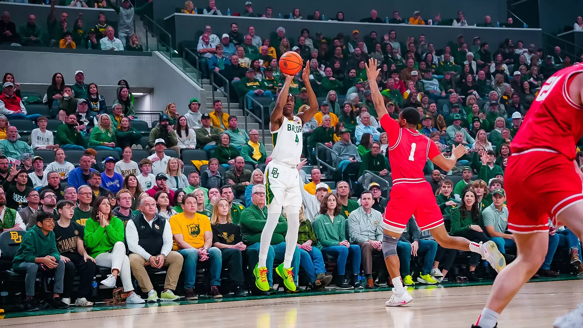 Inaugural Game - Ja'Kobe Walter shoots