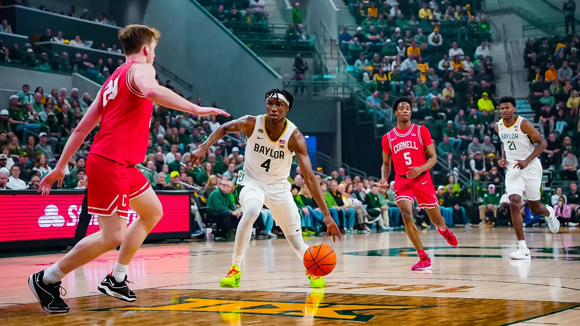 Inaugural Game - Ja'Kobe Walter drives