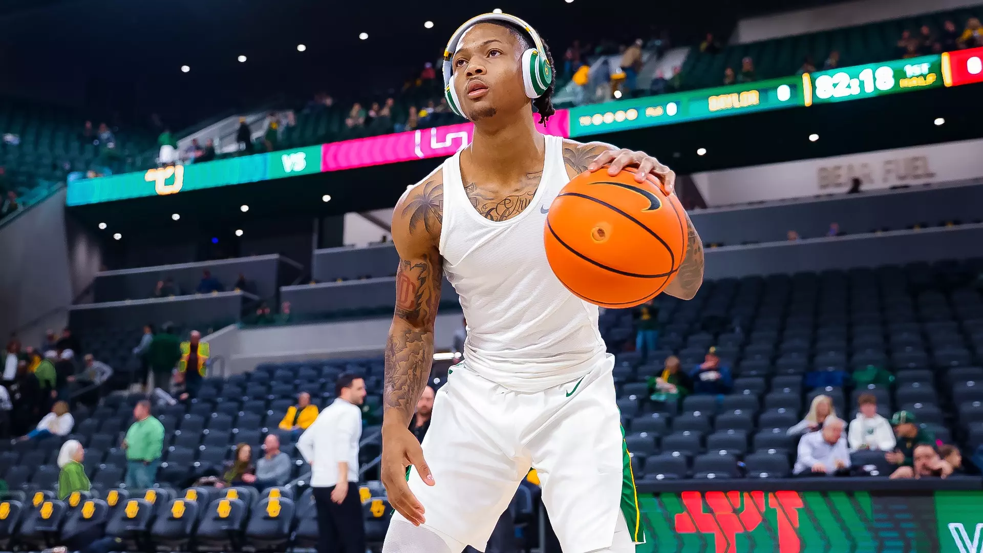 Inaugural Game - Dantwan Grimes warming up