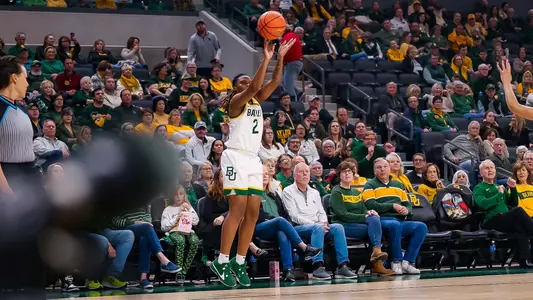 Inaugural game - Yaya Felder shoots the three
