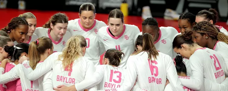 Team huddle pre-Houston