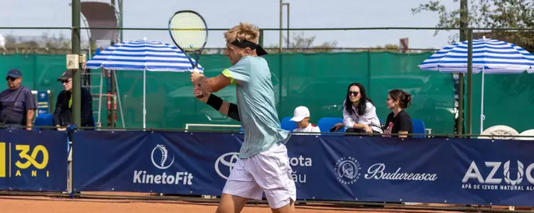 Alexandru Chirita Signee