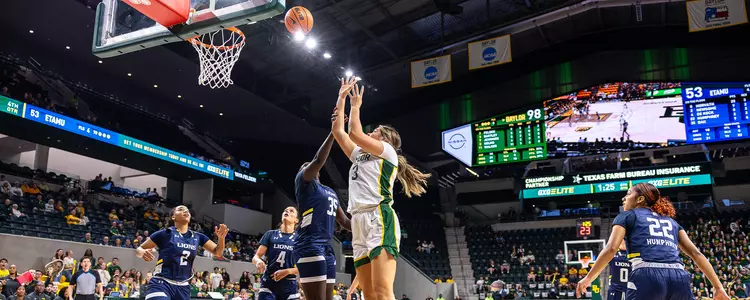 Madison Bartley scores the Bears' 100th point against ETAMU