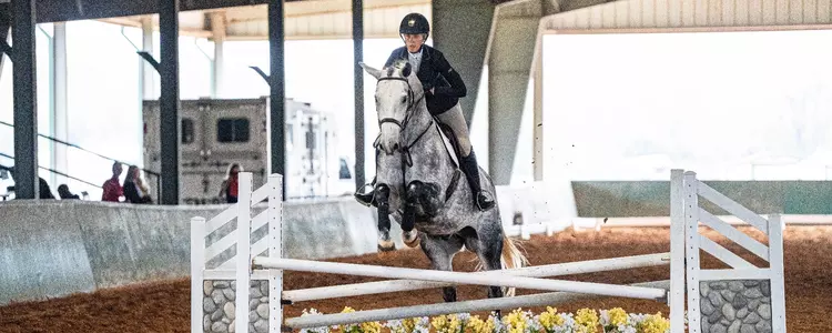 Lauren Jorgensen in Fences against Fresno State