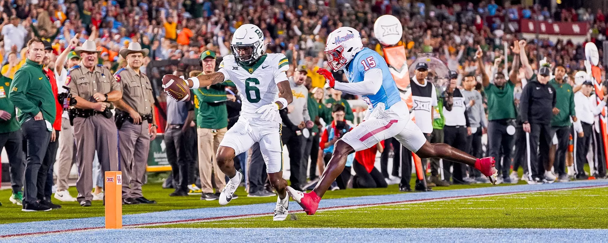 Ashtyn Hawkins vs Houston