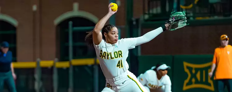 Aliyah Binford pitching against Tennessee