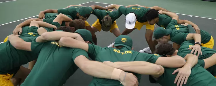 Team Huddle vs No. 1 Ohio State - 2024