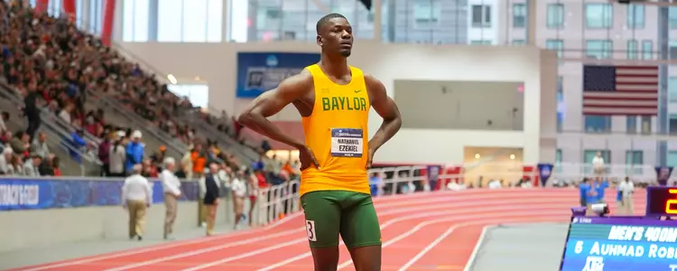 Nathaniel Ezekiel before 400 indoor national final 2024
