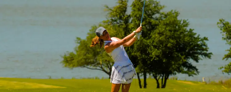 Rosie Belsham fairway swing