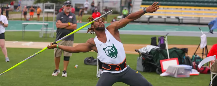 Zaza Prosper Nnamdi winning his third-straight conference medal