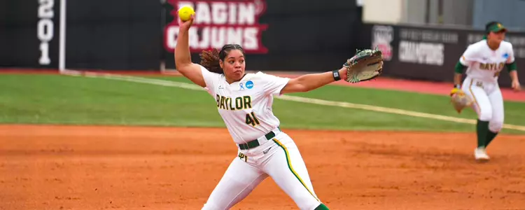 Aliyah Binford pitching against Ole Miss at NCAA Regional