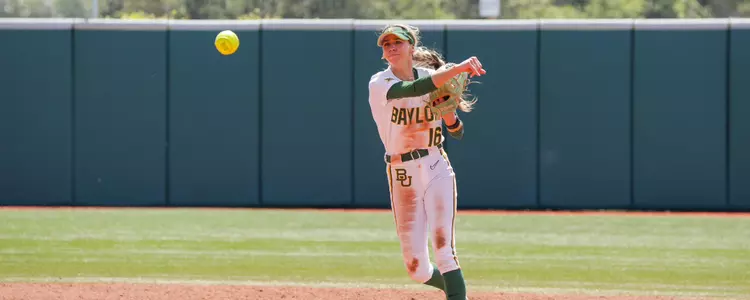 Presleigh Pilon fielding the ball at shortstop