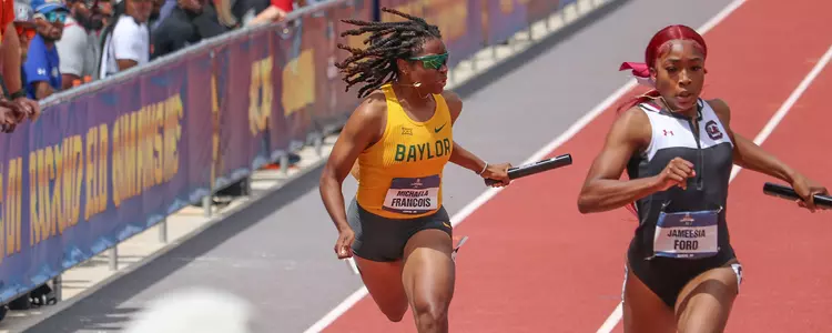 Michaela Francois anchors AA 2024 4x100