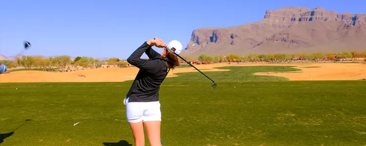 Malena Castros Match in the Desert