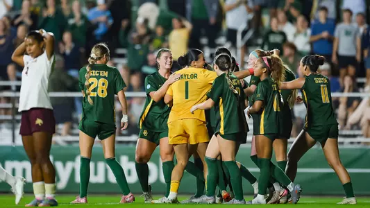 Soccer celebrates win over Texas State in 2025