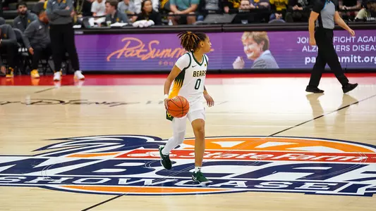 Taliah Scott in 30-point game vs Iowa