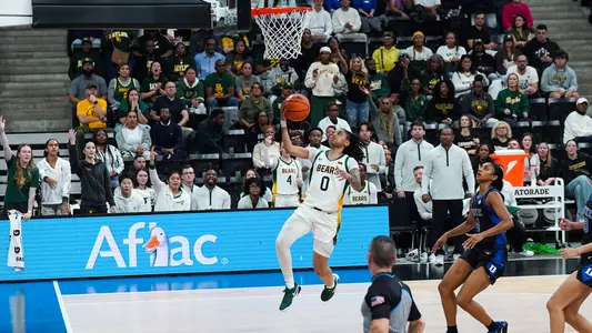 Taliah Scott layup vs Duke