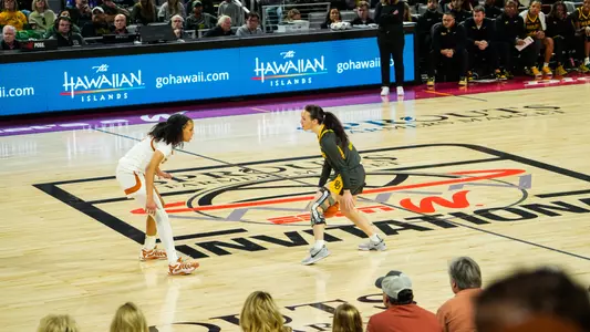 Jana Van Gytenbeek vs Texas