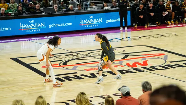 Jana Van Gytenbeek vs Texas