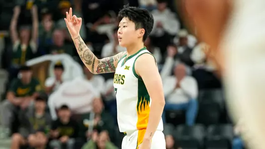 Yuting Deng 3 celebration vs Texas Tech