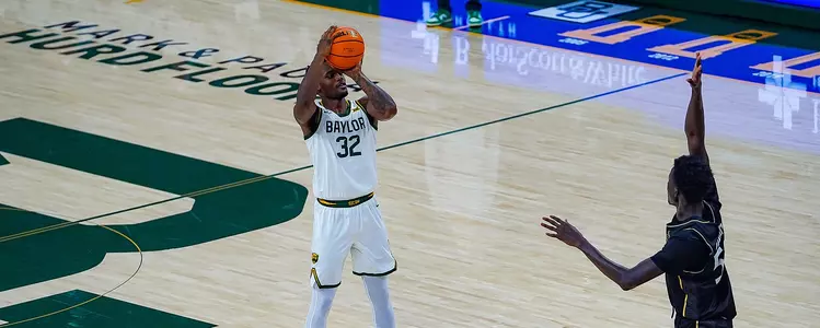 Celestine shoots the 3 against UCF