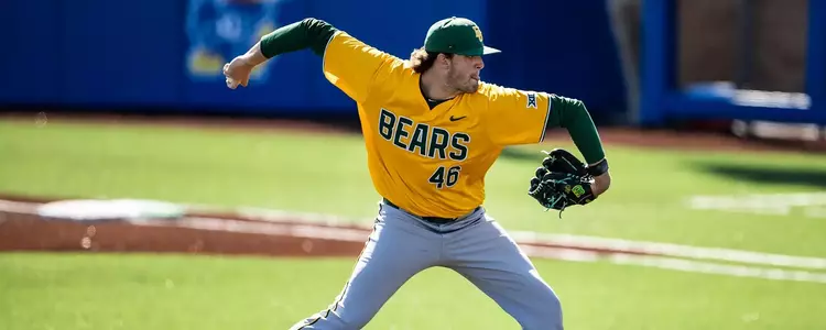 Grayson Murry pitching at Kansas 2025