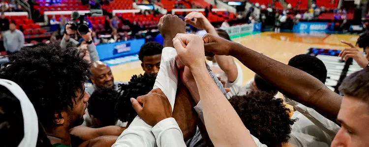 Team Huddle NCAAT