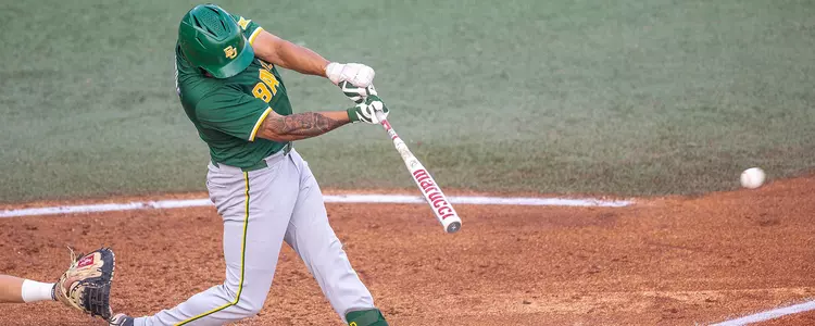 Hunter Simmons hitting at TCU 2025