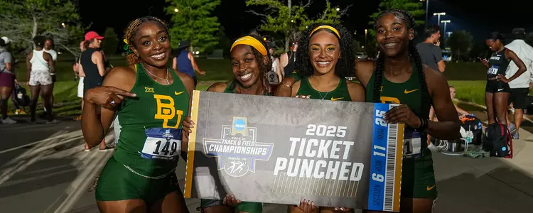 Women's 4x400