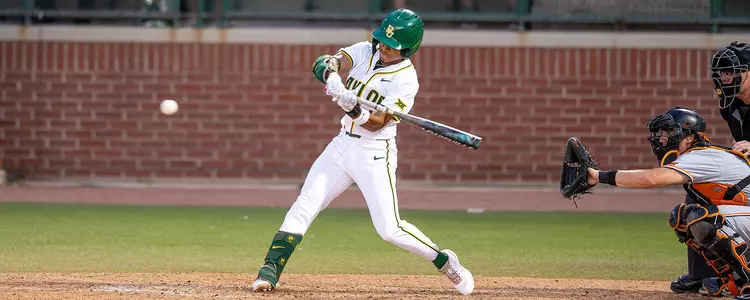 Tyriq Kemp hitting against OSU 2025