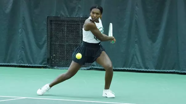 Kennedy Gibbs in season opener vs Illinois