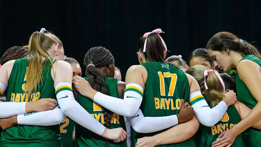 Baylor Huddles after Point against KU