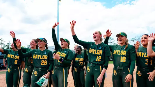 Baylor Softball Wins Series at UCF