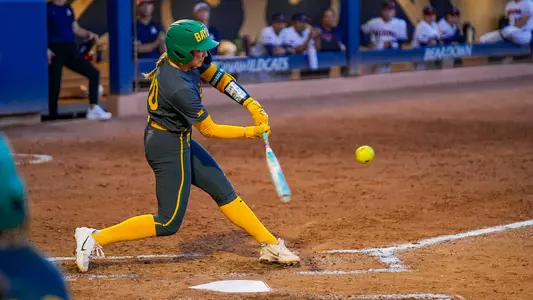 Kaygen Marshall Hits a Homerun against No. 13 Arizona