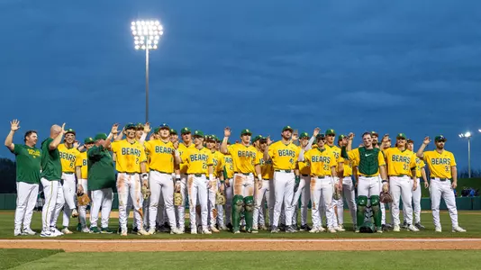 Baylor Baseball doing a Sic 'Em after sweeping Air Force 2026