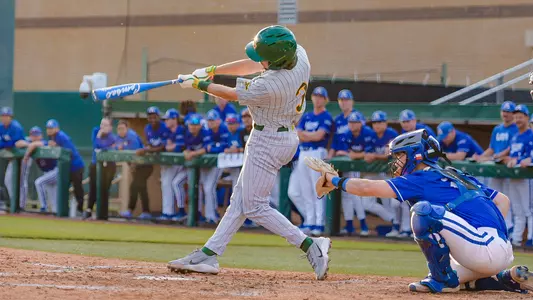 Cade Dodson hitting at UTA 2026