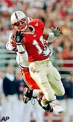 Anthony DiCosmo caught a<br>32-yard TD pass to<br>bring the Eagles within<br>10 in the fourth quarter.