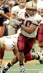 Derrick Knight breaks into the open field against Syracuse during the second quarter.