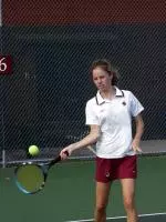 Amy Molden captured her fifth-straight win defeating USF's Anna Skogerboe in three sets