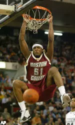 Sean Williams dunks during the second half.